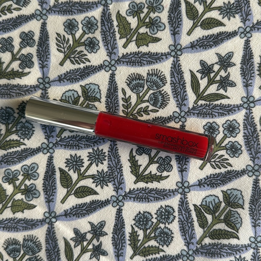 Smashbox Ruby Lip Enhancing Gloss - NEW